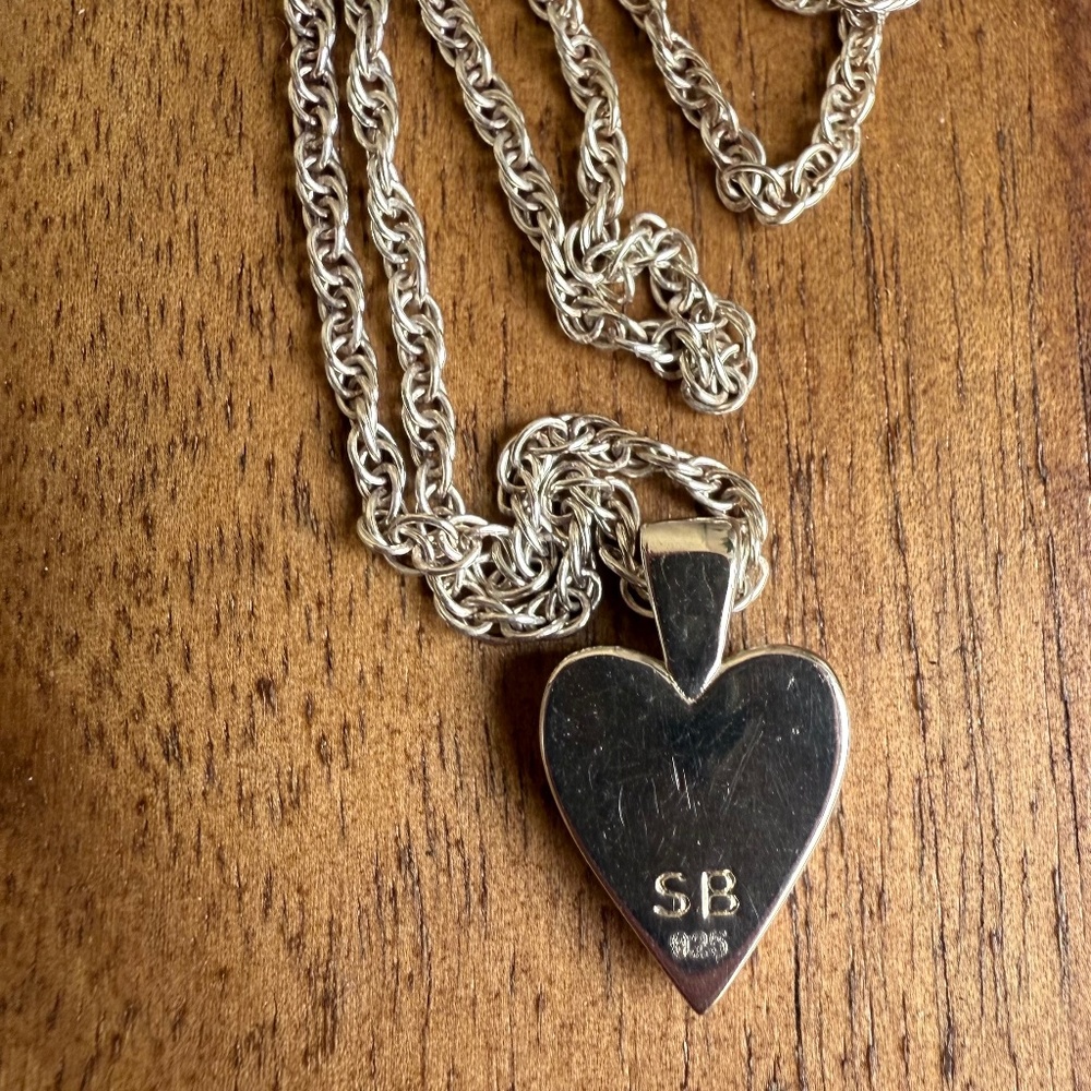 Sophie Buhai tiny heart pendant on a chain , 925 - Picture 2 of 5